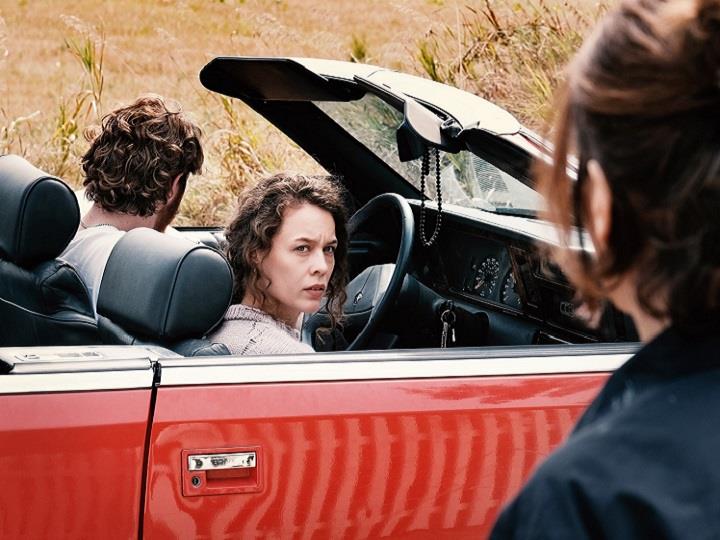 NZIFF25: Mirrors No.3